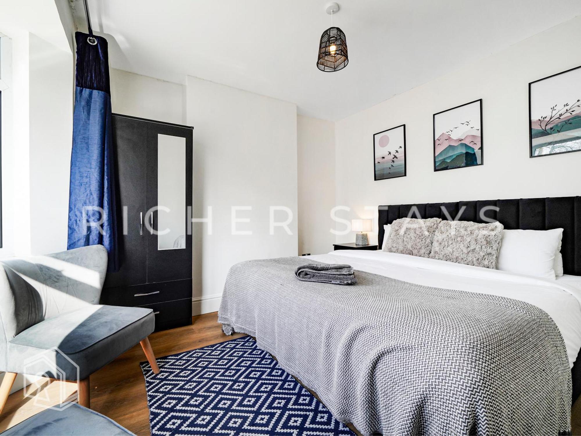 Watford Large 5Br Home - Contractors & Families Ngoại thất bức ảnh